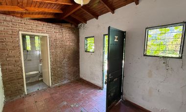 VENTA CASA 3 DORMI CON AMPLIO PARQUE EN CALLE 475 y 139 JOAQUIN GORINA