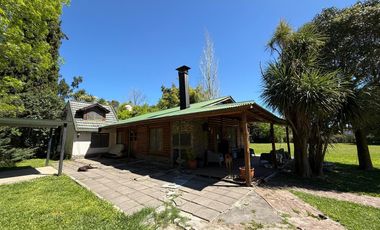 VENTA CASA 3 DORMI CON AMPLIO PARQUE EN CALLE 475 y 139 JOAQUIN GORINA