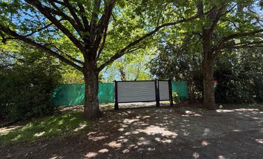 VENTA CASA 3 DORMI CON AMPLIO PARQUE EN CALLE 475 y 139 JOAQUIN GORINA