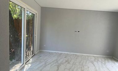 CASA DUPLEX VENTA CANNING BARRIO CERRADO