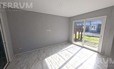 CASA DUPLEX VENTA CANNING BARRIO CERRADO