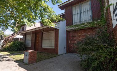 ¡Venta! Chalet de 6 ambientes - Bosque Alegre