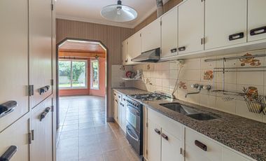 ¡Venta! Chalet de 6 ambientes - Bosque Alegre