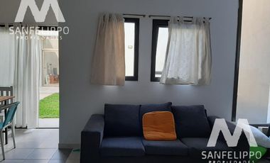 Casa en Venta  - Villa Dominico