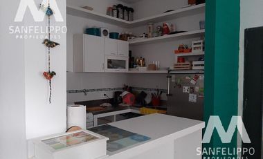 Casa en Venta  - Villa Dominico