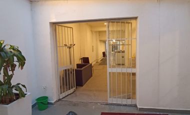 LOCAL EN ALQUILER EN PLENO CENTRO EXCELENTE UBICACION