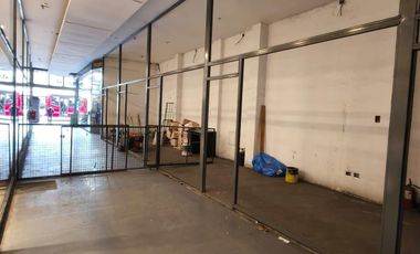 Local en alquiler, Flores