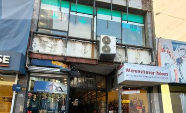 Local en alquiler, Flores