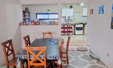 Casa en  Venta Villa Allende Parque 4 dormitorios