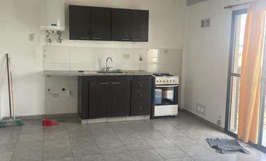 Departamento 2 ambientes en alquiler en Gerli