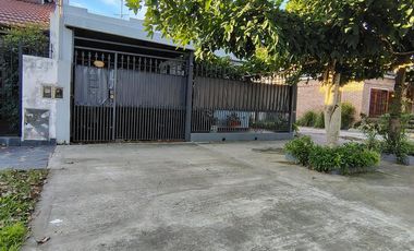 Casa en  VENTA PINTOS 452
