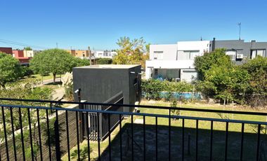 Departamento en Terrazas de Santa María, 2 ambientes con balcón y cochera