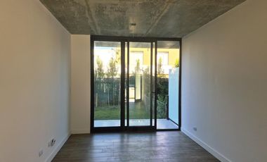 Departamento en Terrazas de Santa María, 2 ambientes con balcón y cochera