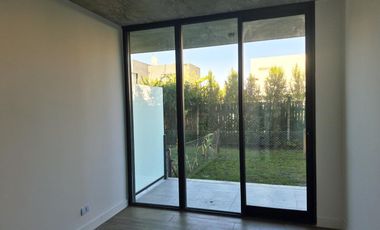 Departamento en Terrazas de Santa María, 2 ambientes con balcón y cochera