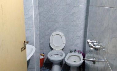 Local en venta en Gonzalez Catan