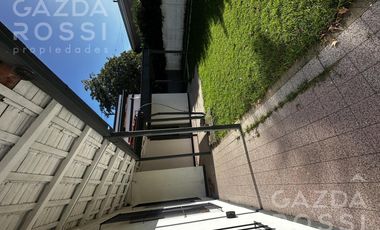 Casa en alquiler en Adrogue