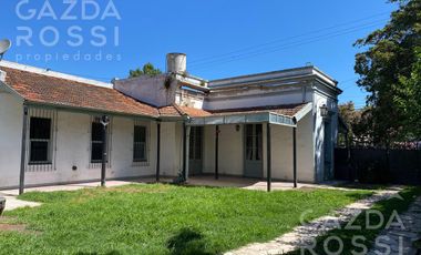 Casa en alquiler en Adrogue