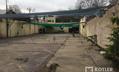 Lote de 13x43m. Zonificación: R 2.1