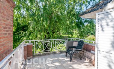 3 dormitorios con pileta y jardin alquiler anual.