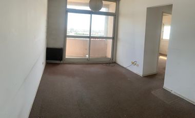 Departamento 3 ambientes en venta en Torres Pueyrredon a mts de CABA