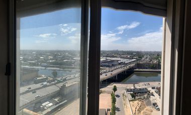 Departamento 3 ambientes en venta en Torres Pueyrredon a mts de CABA