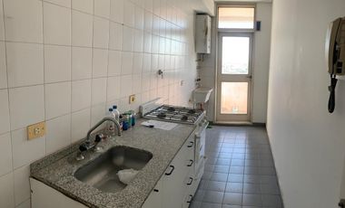 Departamento 3 ambientes en venta en Torres Pueyrredon a mts de CABA