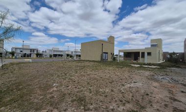 Venta Terreno Docta Urbanización apto comercio