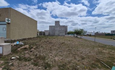 Venta Terreno Docta Urbanización apto comercio