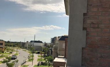 4 dormitorios - Vista a la laguna