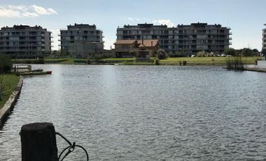 4 dormitorios - Vista a la laguna