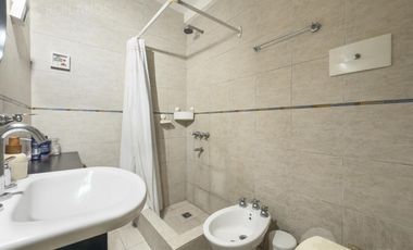 Venta departamento luminoso 3 Ambientes Olivos