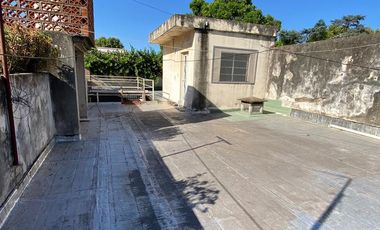 Venta Casa 2 dormitorios con patio - España y Hospitales