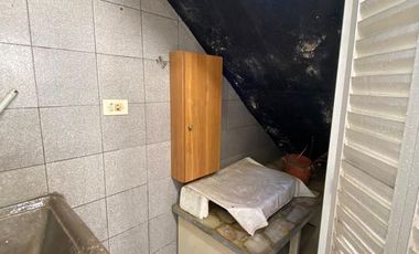 Venta Casa 2 dormitorios con patio - España y Hospitales