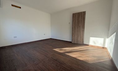 VENTA CASA 3 DORMITORIOS EN ROLDAN