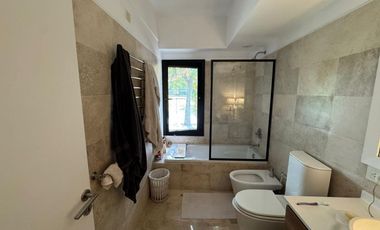 Casa con 4 dormitorios en venta en EL GOLF