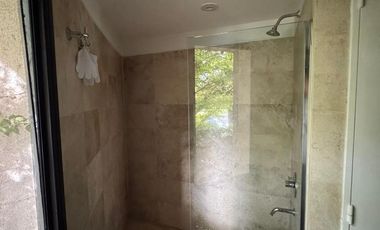 Casa con 4 dormitorios en venta en EL GOLF