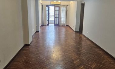 Departamento 3 dormitorios Barrio Norte