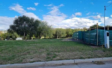 Terreno  Costas de Manantiales Apto Duplex 4 unidades