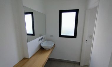 CASA EN VENTA, EL CANTON, BARRIO PUERTO