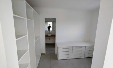 CASA EN VENTA, EL CANTON, BARRIO PUERTO