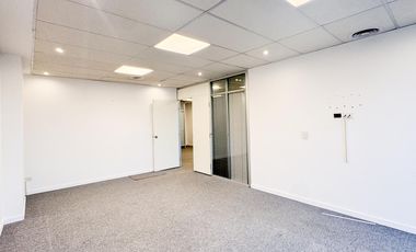 Oficina luminosa en alquiler en Palermo