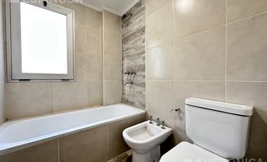 Departamento de dos ambientes en alquiler, Ituzaingo. Excelente edificio.