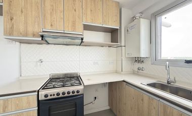 Departamento en venta de 2 ambientes con cochera
