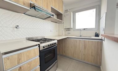 Departamento en venta de 2 ambientes con cochera