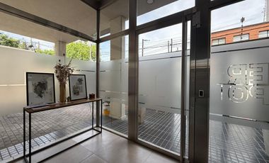 Departamento en venta de 2 ambientes con cochera