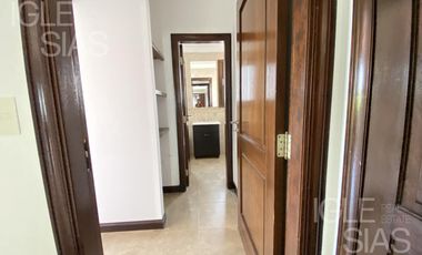 Casa en alquiler en El Golf, Nordelta