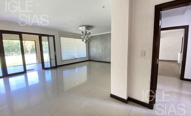 Casa en alquiler en El Golf, Nordelta