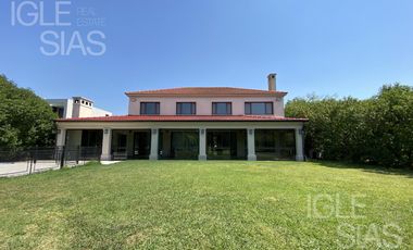 Casa en alquiler en El Golf, Nordelta