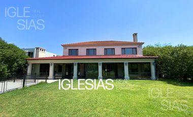 Casa en alquiler en El Golf, Nordelta