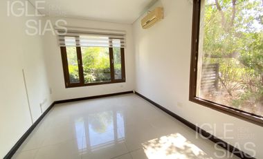 Casa en alquiler en El Golf, Nordelta